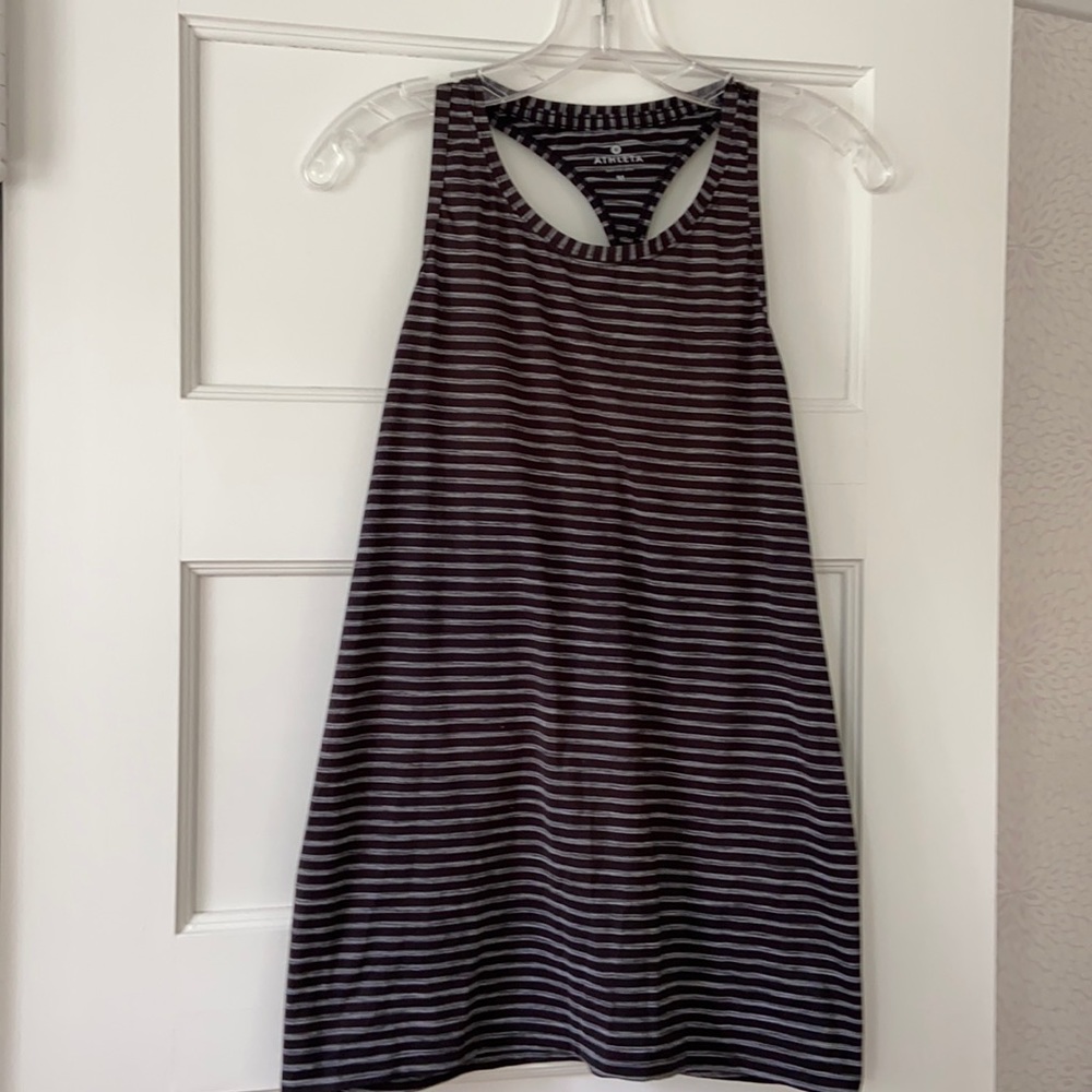 Women’s exercise tank top